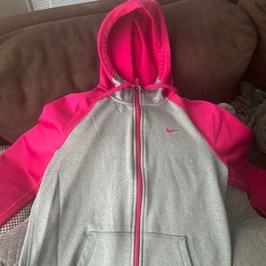 Like new Women’s size S Nike Hoodie